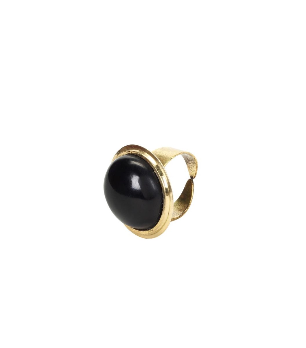 black-ring Black Ring