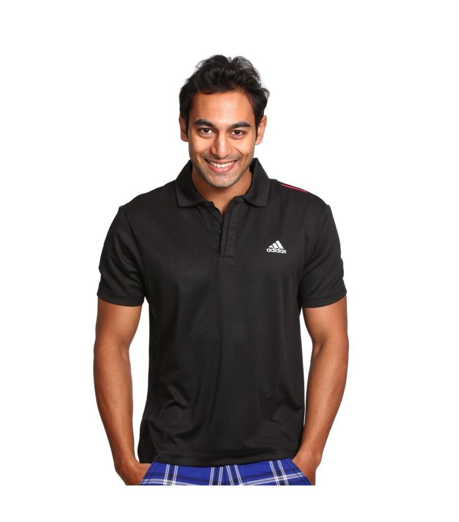 Black T-shirt